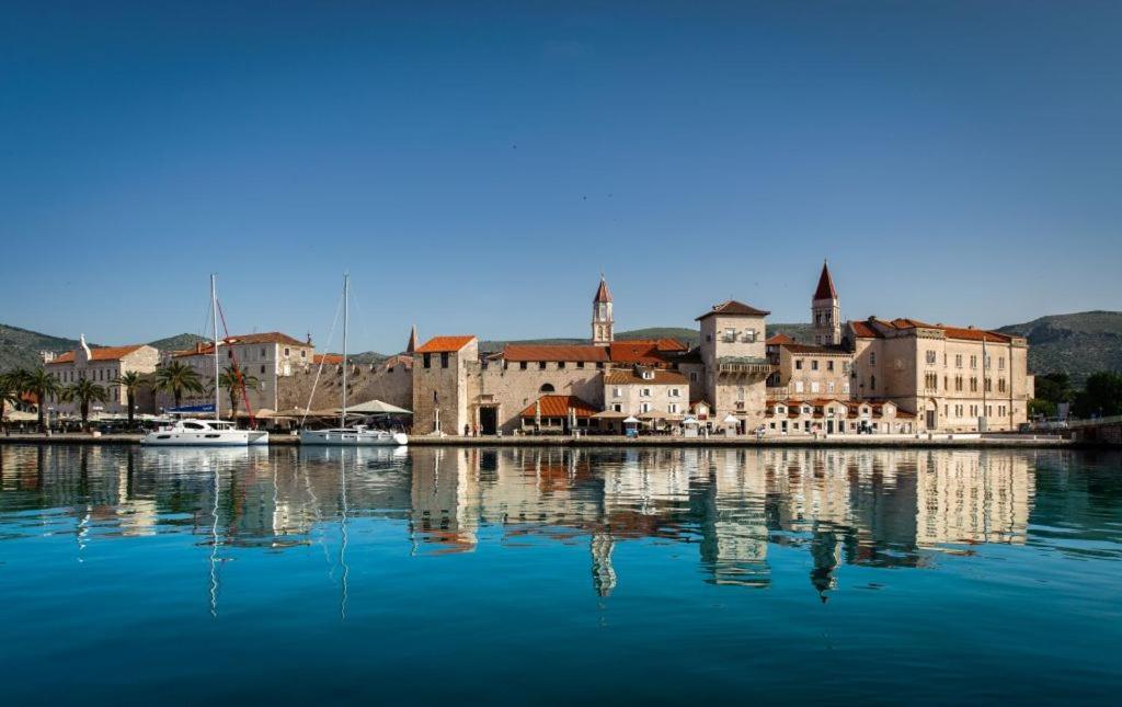 Villa Lovor Trogir Eksteriør billede